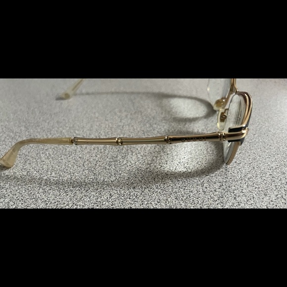 Vintage Authentic Gucci Gold Toned Metal Eyeglasses - Picture 6 of 12